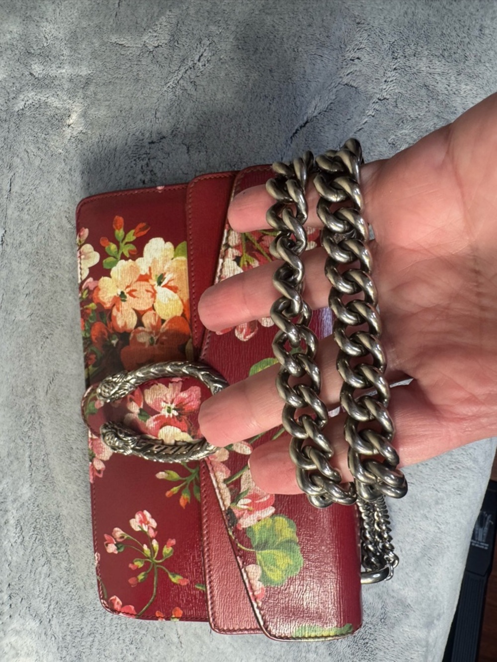 Gucci Dionysus Medium Red Floral Leather Shoulder Bag - Picture 17 of 17